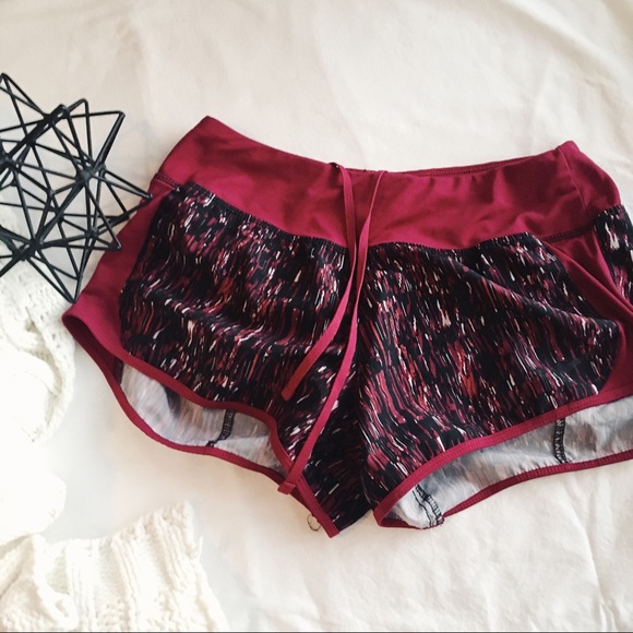 Nike Pants - ✽ Nike Patterned Dri Fit Shorts ✽